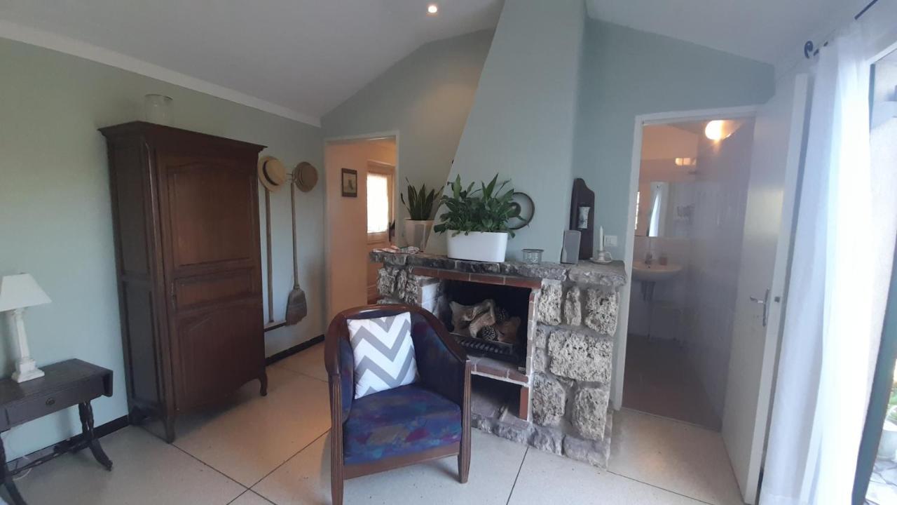 Studio Apartment In Bargemon Luaran gambar